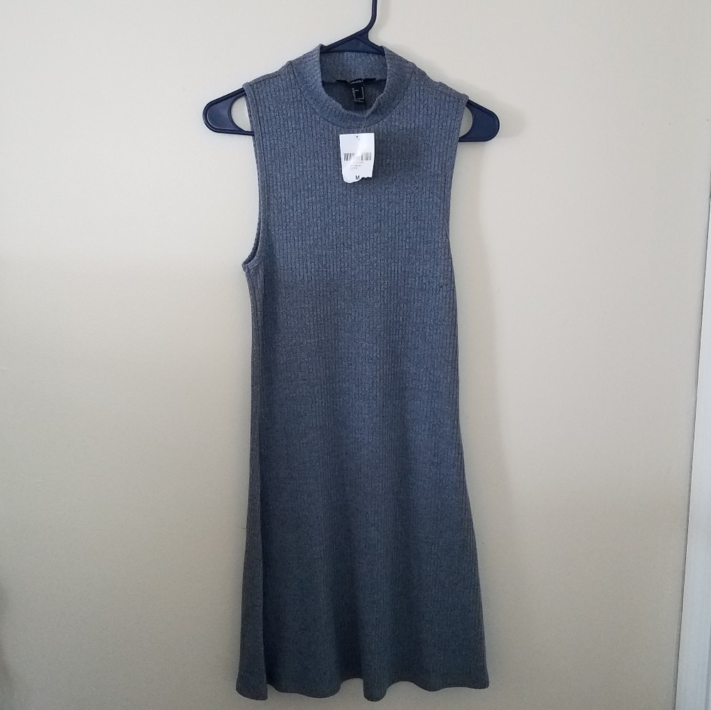 Forever 21 mockneck sleeveless dress NWT M
